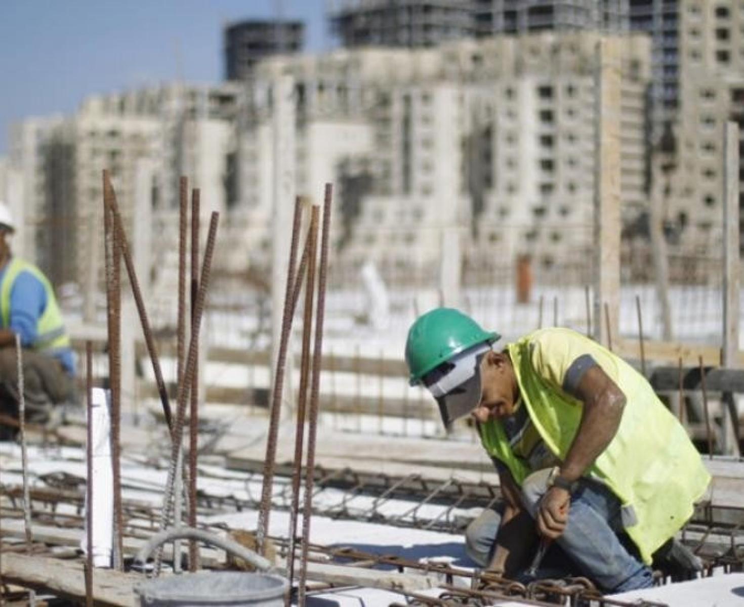 موعد عطلة عيد العمال 2023 متى يوم العمال في فلسطين