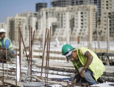 موعد عطلة عيد العمال 2023 متى يوم العمال في فلسطين