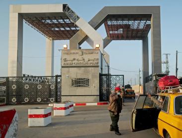 كشف "تنسيقات مصرية" للسفر عبر معبر رفح غداً الثلاثاء