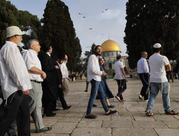 اقتحام الاقصى