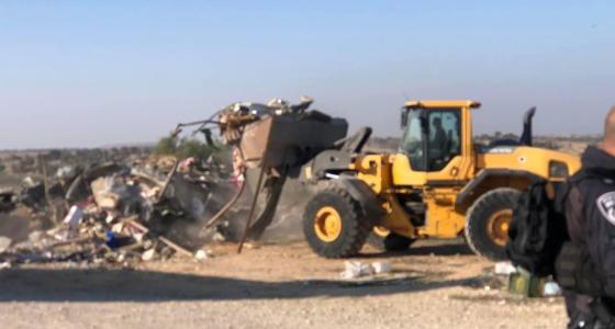 هدم العراقيب.jpg