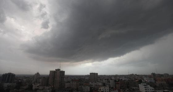 راصد جوي يوضح.. هل يشهد طقس فلسطين هطول للأمطار الأيام المقبلة؟