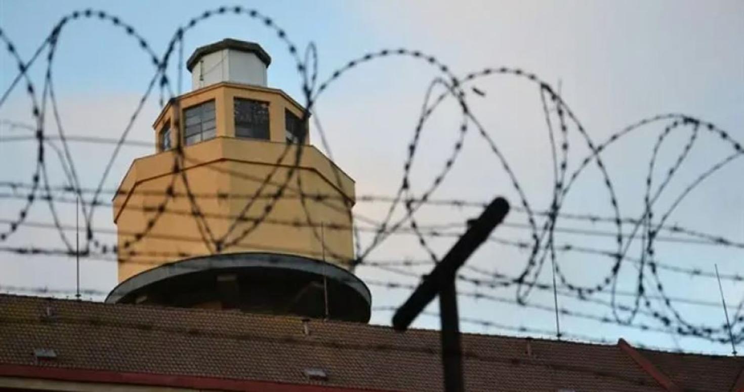 معتقل ريمون.jpg