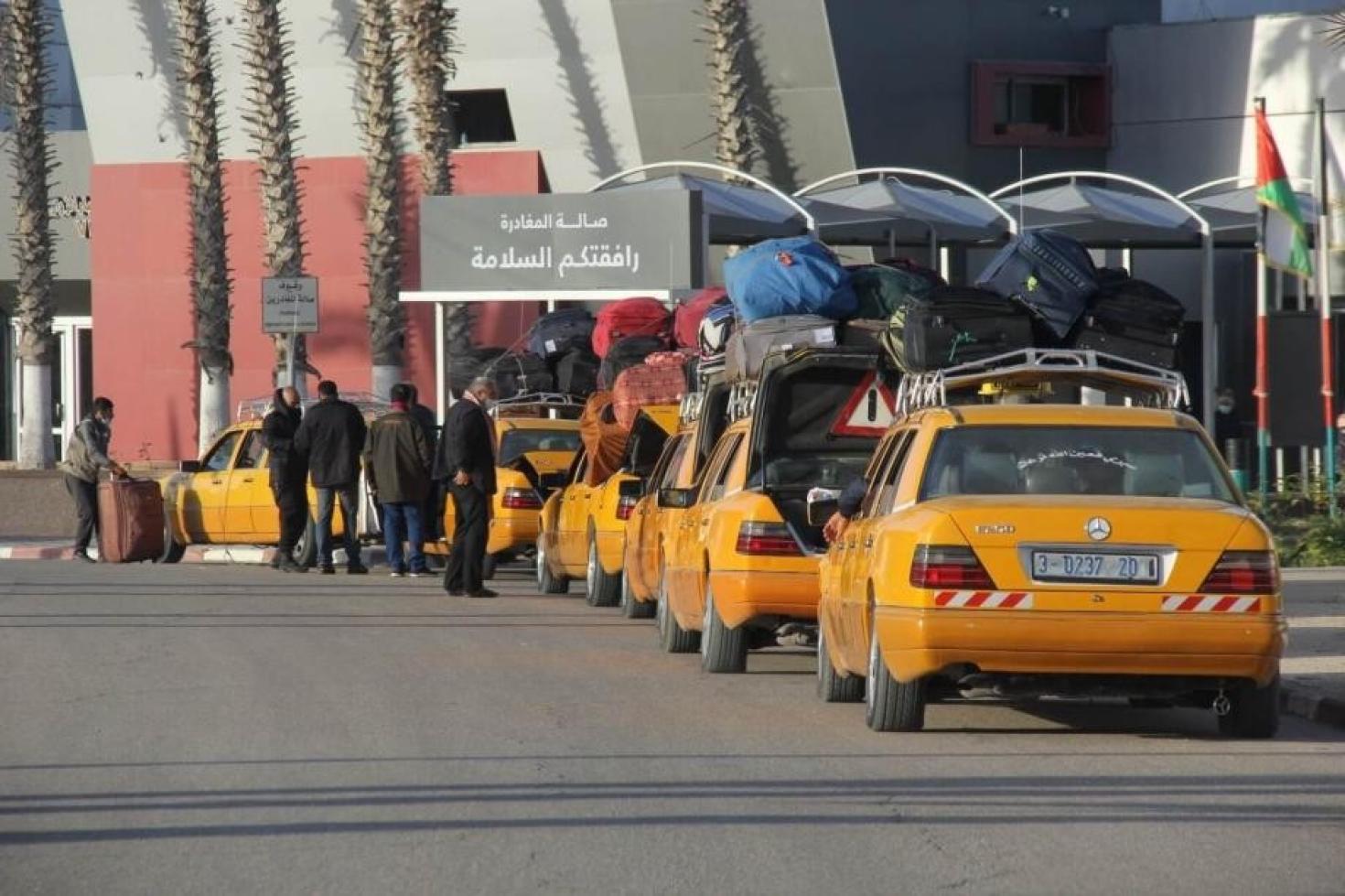 عبر معبر رفح.. داخلية غزة تعلن كشف جديد لأسماء المسافرين للسفر غدًا