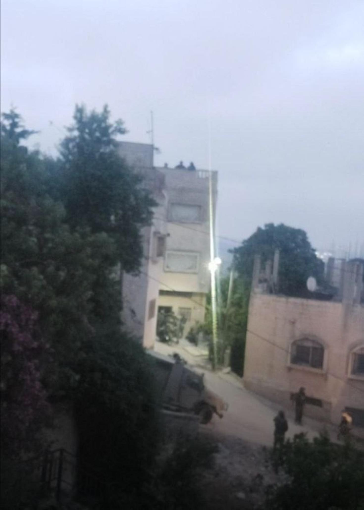 تفجير منزل صوف.jpg